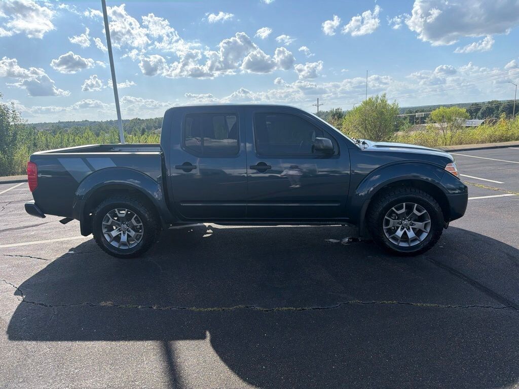 Used 2021 Nissan Frontier SV Truck Crew Cab