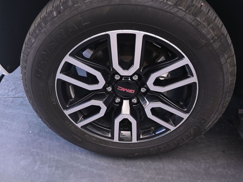2022 GMC Yukon XL AT4 - Photo 20