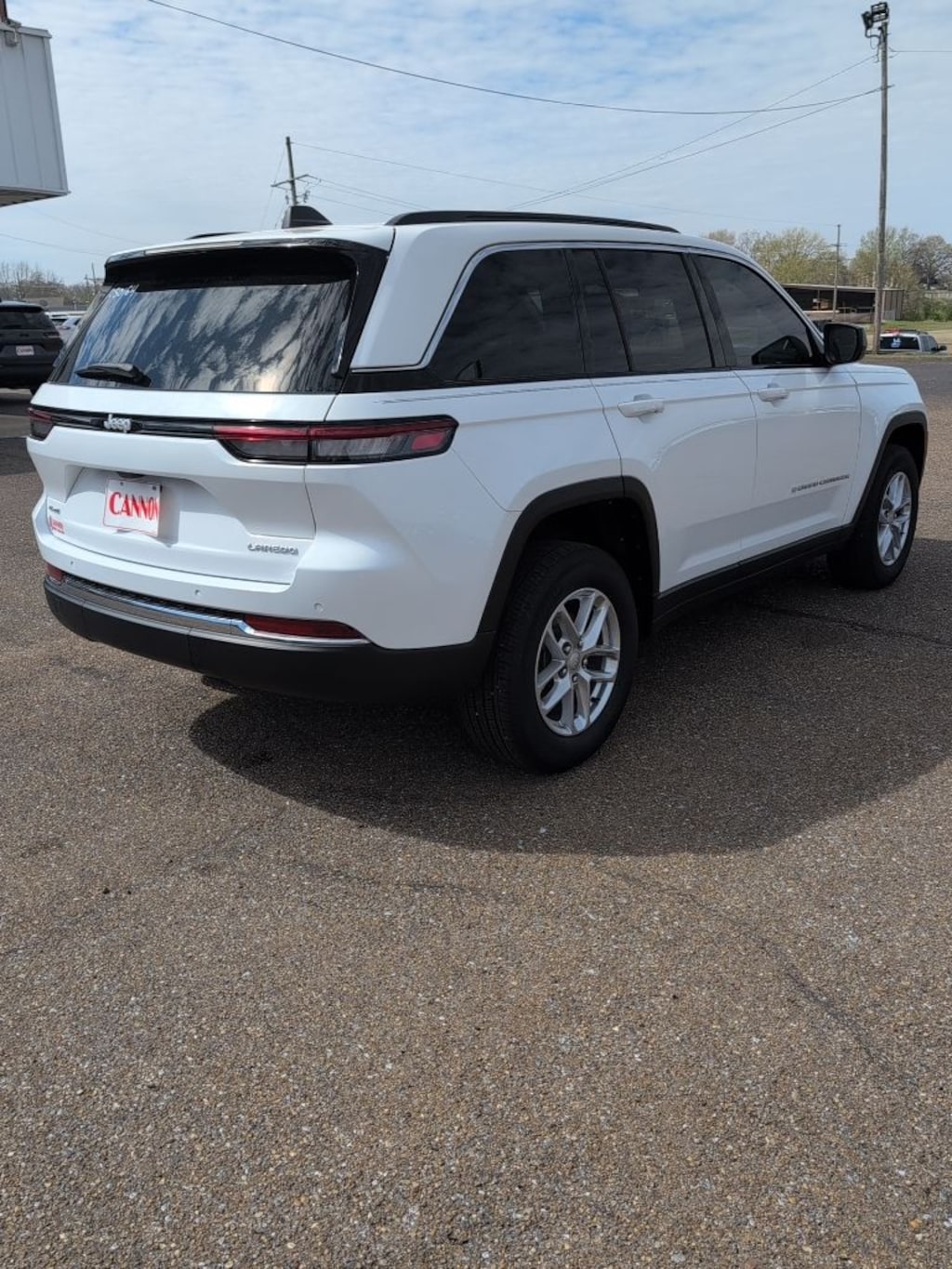 New 2025 Jeep Grand Cherokee Laredo Sport Utility