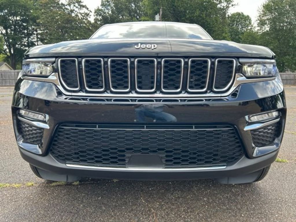 Used 2024 Jeep Grand Cherokee Limited SUV