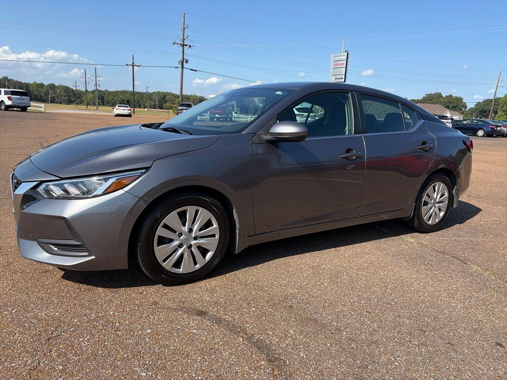 Used 2023 Nissan Sentra S with VIN 3N1AB8BV2PY313205 for sale in Senatobia, MS