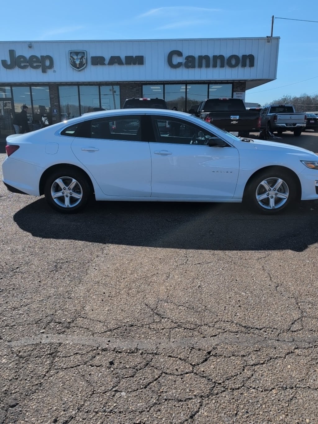 Used 2022 Chevrolet Malibu LS w/1LS Sedan