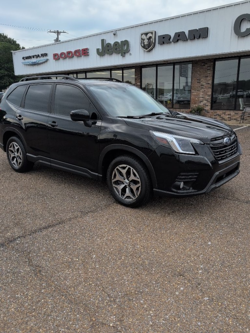 Used 2023 Subaru Forester Premium SUV