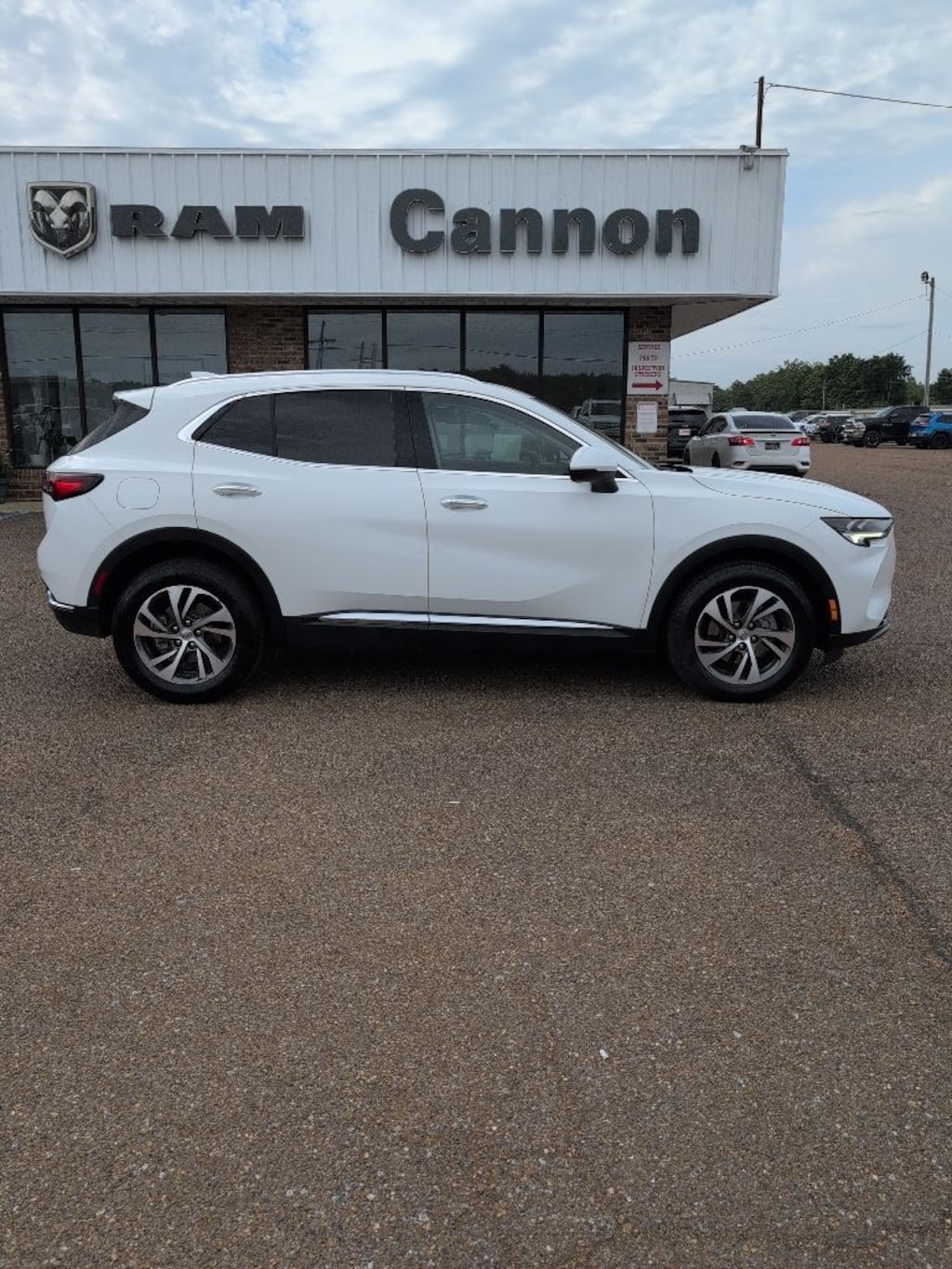 Used 2023 Buick Envision Essence SUV