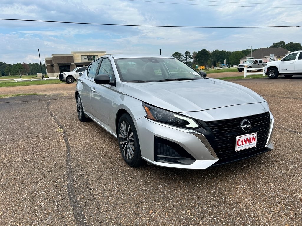 Used 2023 Toyota Camry LE with VIN 4T1C11AK4PU814053 for sale in Pascagoula, MS