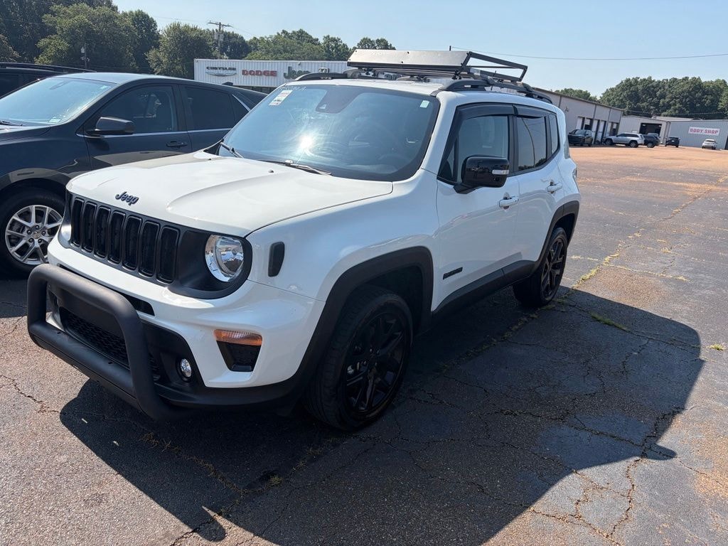 Used 2022 Jeep Renegade Latitude SUV