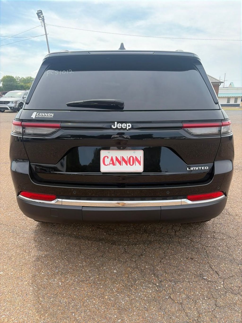 Used 2024 Jeep Grand Cherokee Limited SUV