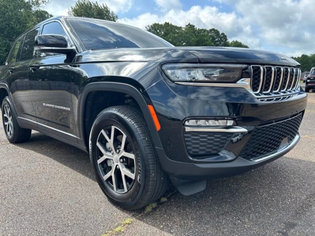 Used 2024 Jeep Grand Cherokee Limited SUV