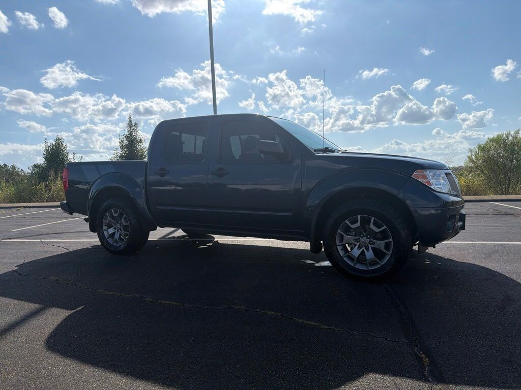 Used 2021 Nissan Frontier SV Truck Crew Cab