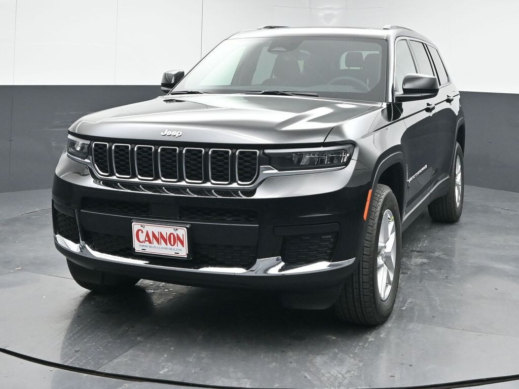 New 2025 Jeep Grand Cherokee L Laredo Sport Utility