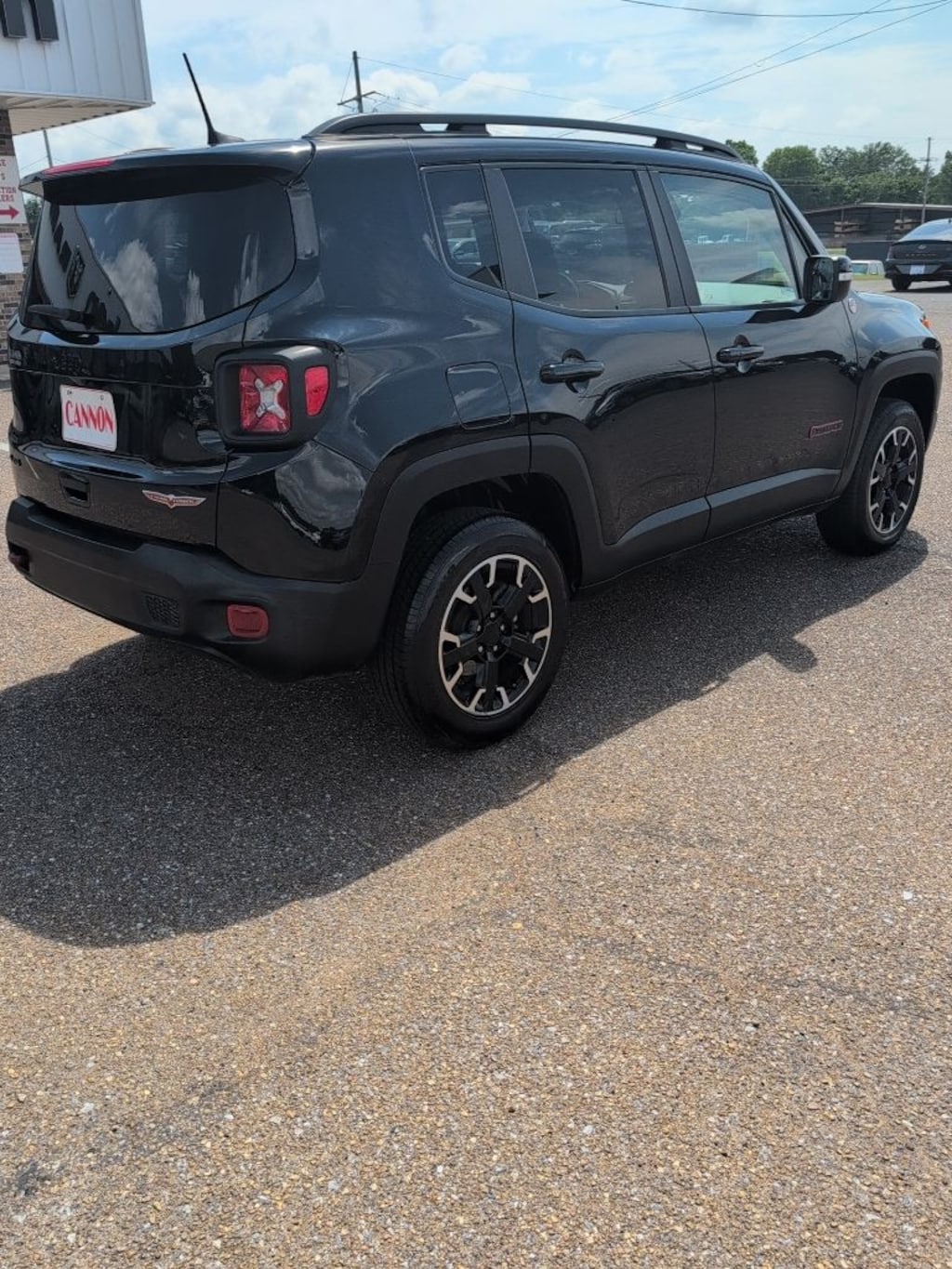 Used 2023 Jeep Renegade Trailhawk SUV