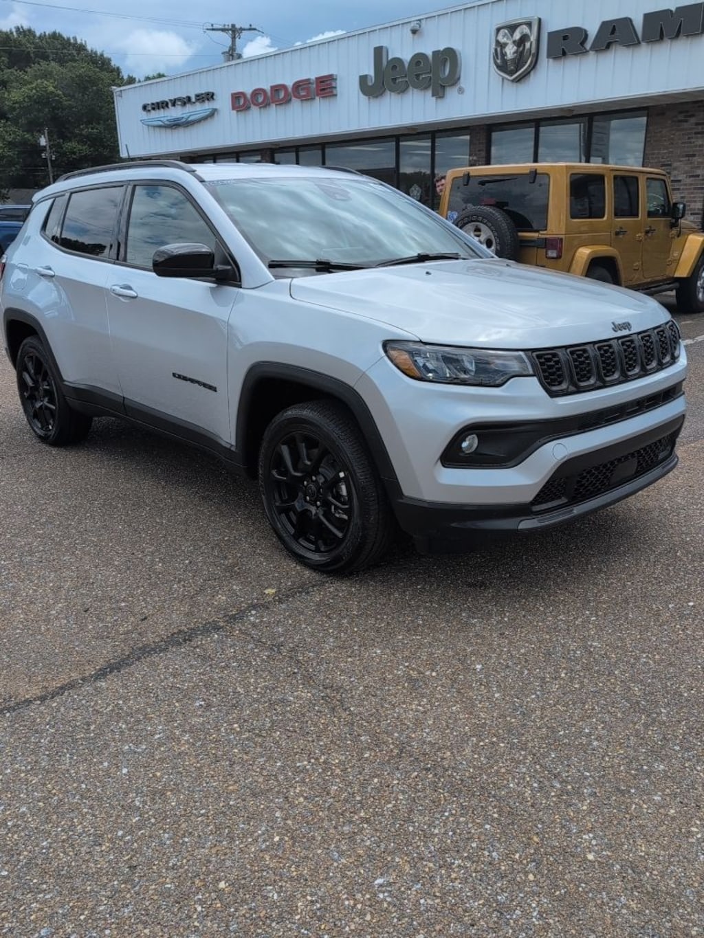 New 2026 Jeep Compass Latitude Sport Utility