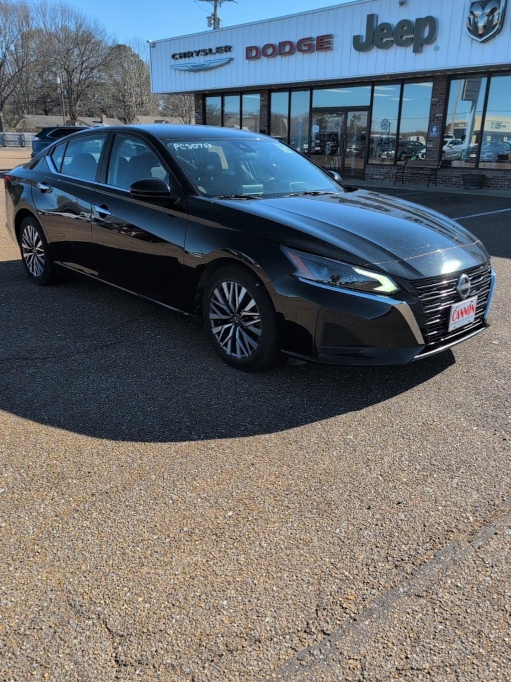 Used 2023 Nissan Altima 2.5 SV Sedan