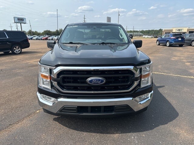 2022 Ford F-150 XLT photo 2