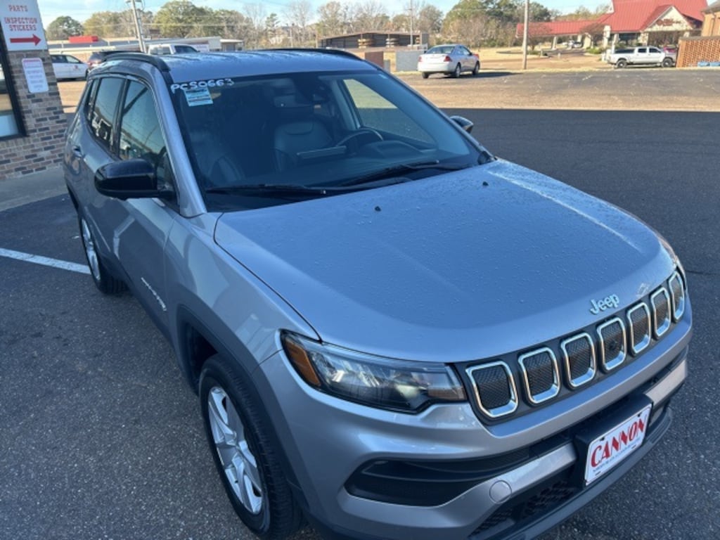 Used 2022 Jeep Compass Latitude SUV