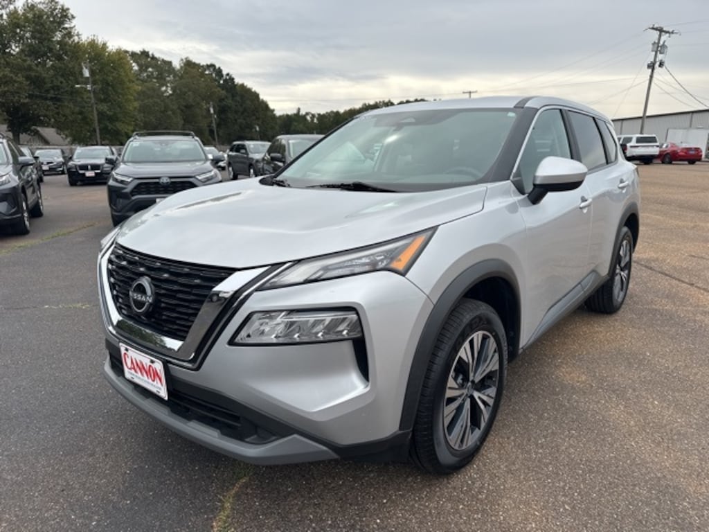Used 2023 Nissan Rogue SV SUV
