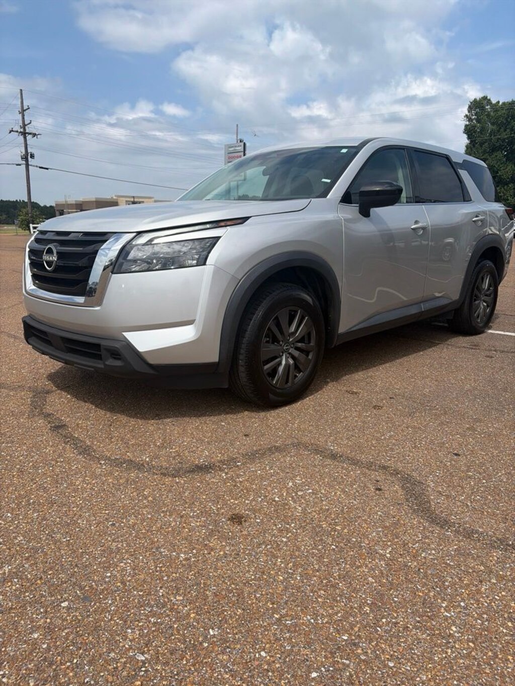 Used 2023 Nissan Pathfinder S SUV