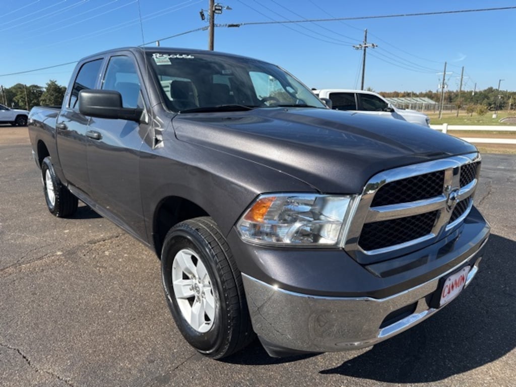 Used 2022 Ram 1500 Classic SLT Truck Crew Cab