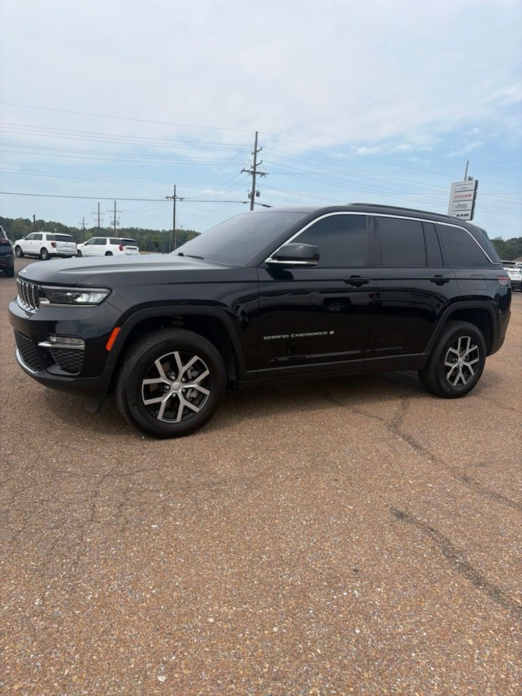 Used 2024 Jeep Grand Cherokee Limited SUV