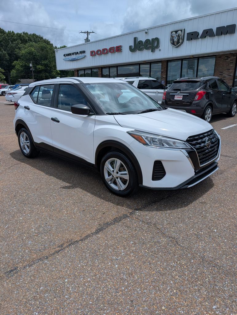 2021 Nissan Kicks 1.6 S's photo