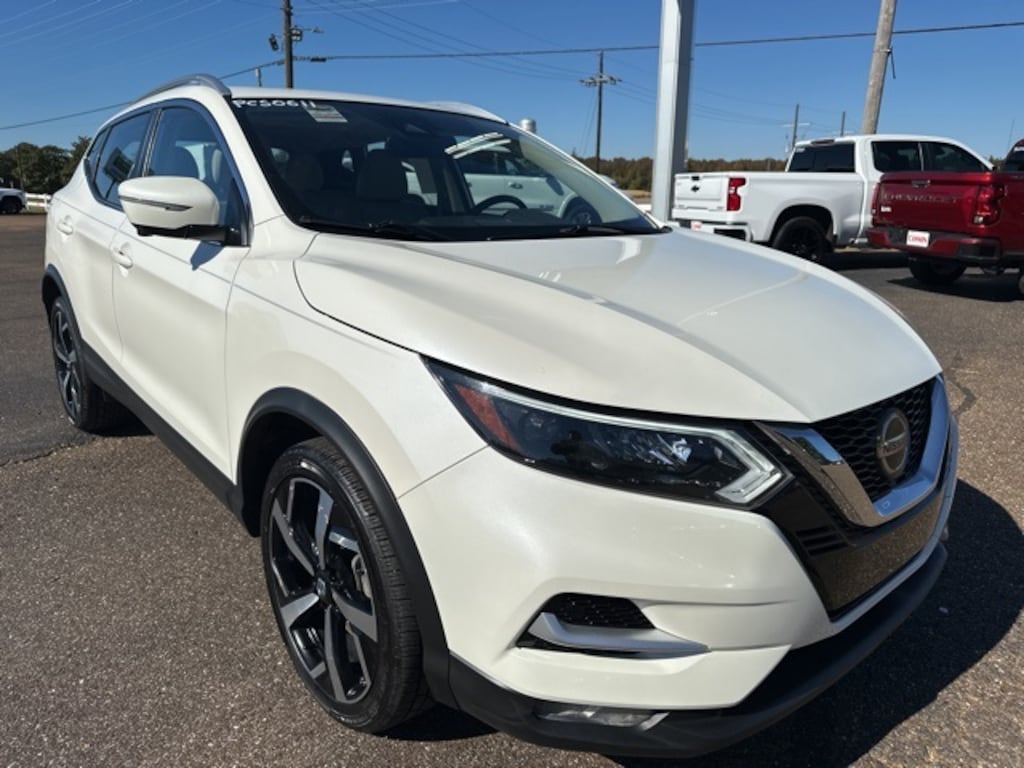 Used 2022 Nissan Rogue Sport SL SUV