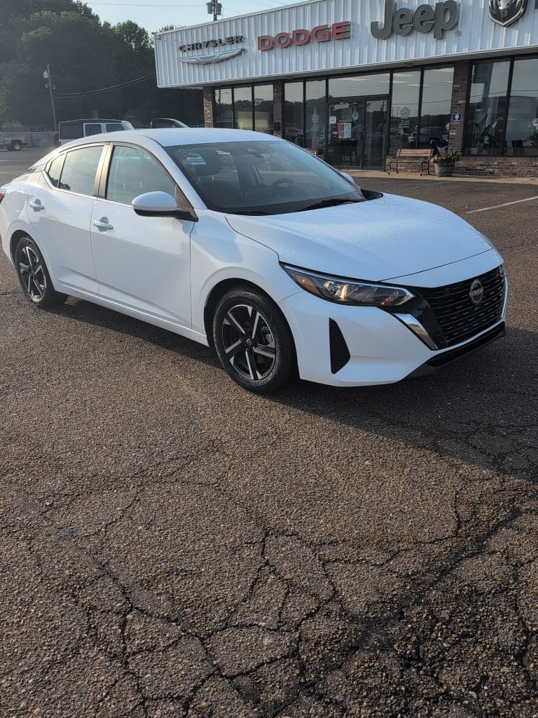 2024 Nissan Sentra SV CVT's photo