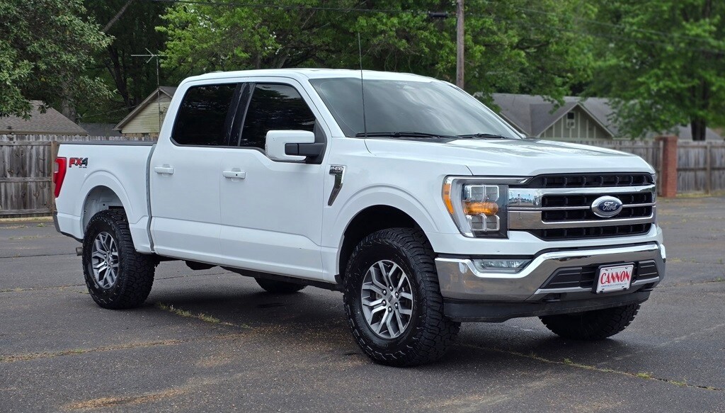 2022 Ford F-150 Lariat photo 2