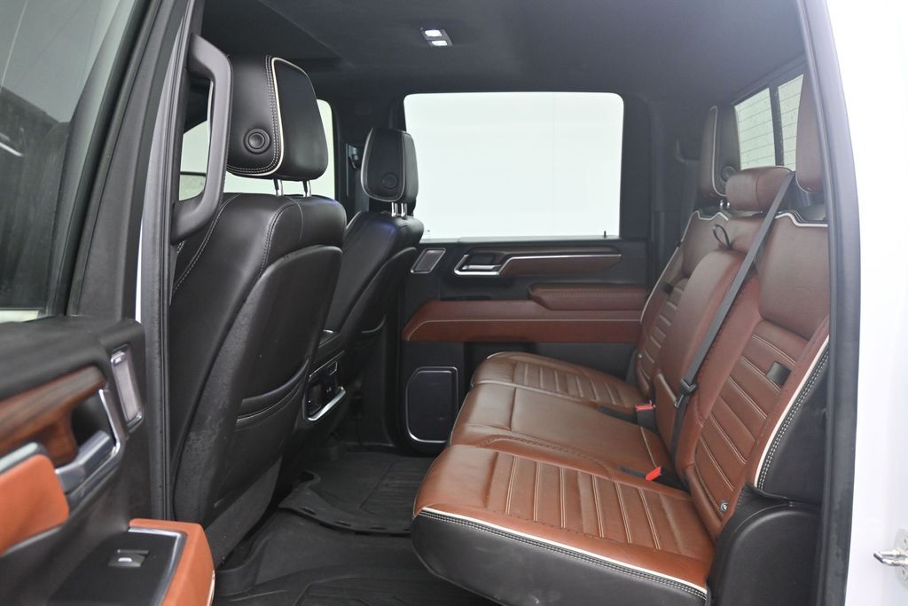 2024 GMC Sierra 2500HD Denali Ultimate - Photo 12