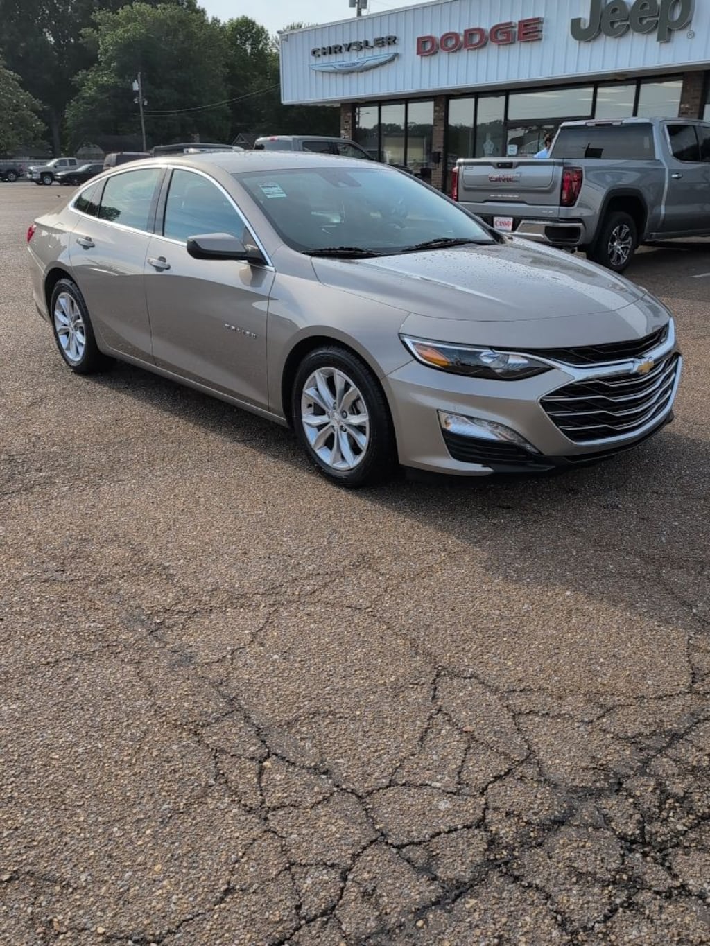 Used 2024 Chevrolet Malibu 1LT Sedan