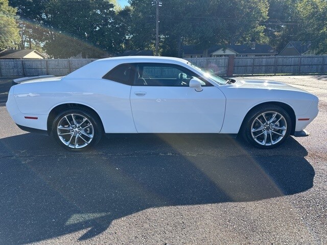 2023 Dodge Challenger GT photo 4