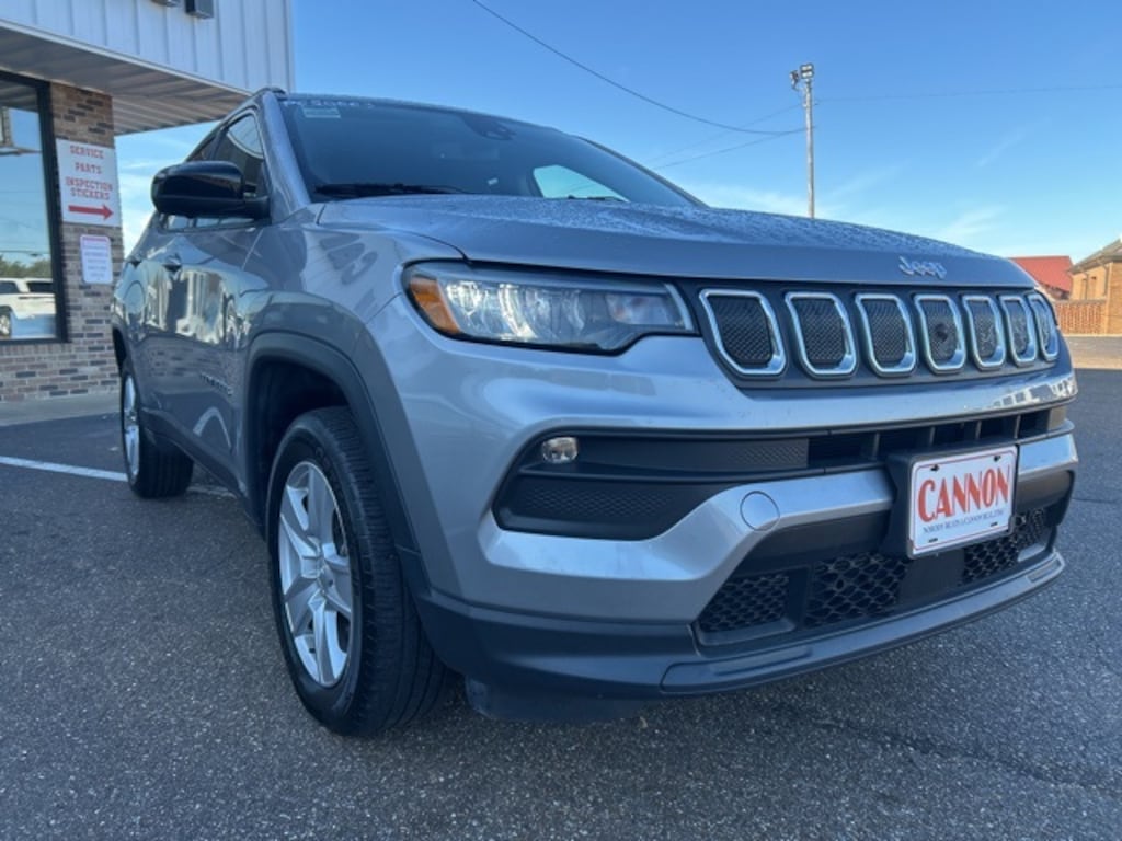 Used 2022 Jeep Compass Latitude SUV