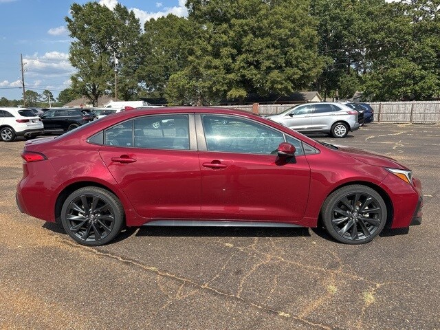 2023 Toyota Corolla SE photo 3