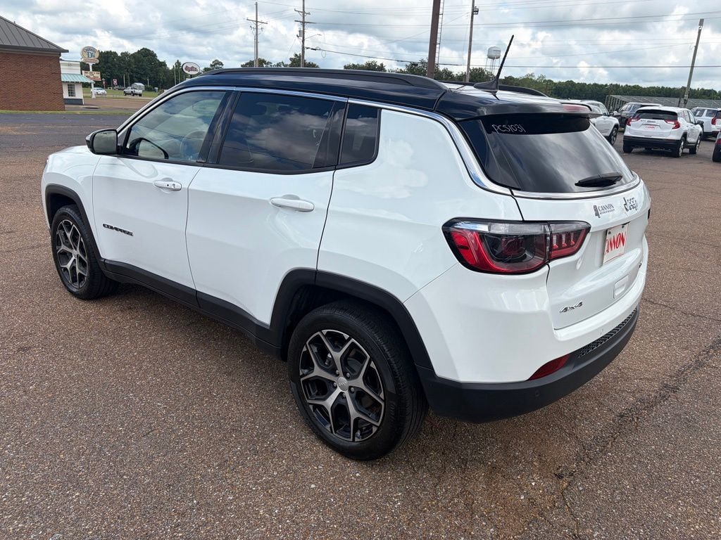 Used 2024 Jeep Compass Limited SUV