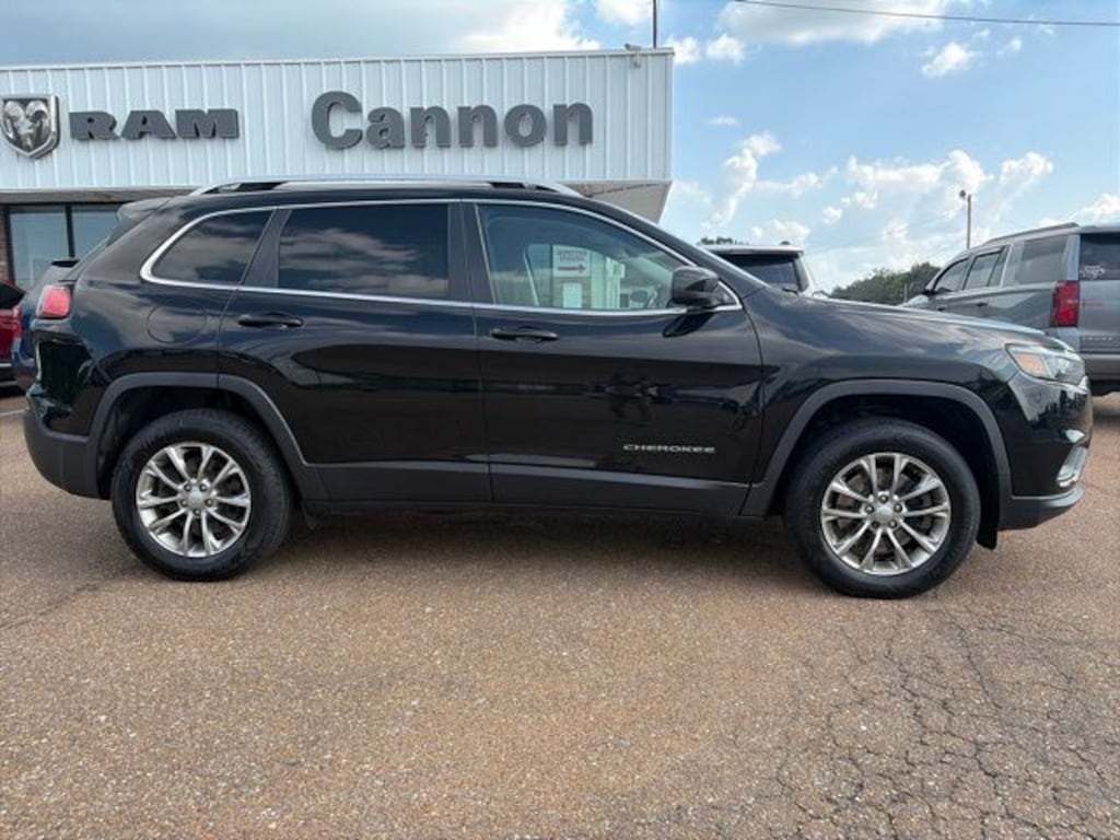 Used 2020 Jeep Cherokee Latitude Plus SUV