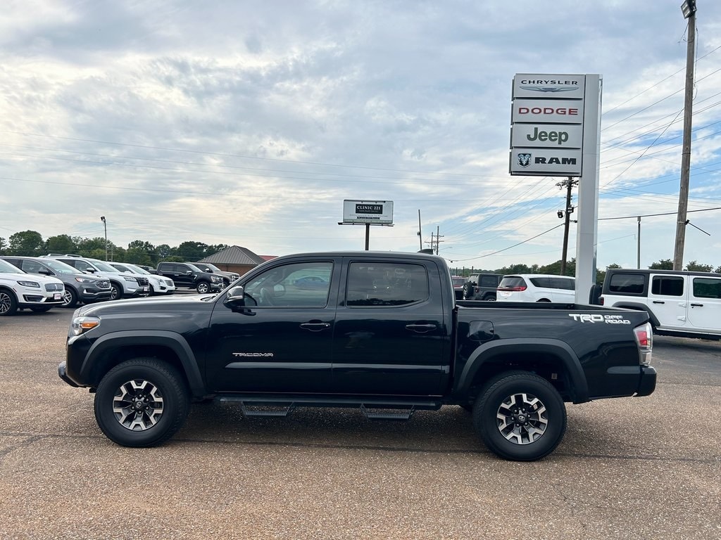 Used 2022 Toyota Tacoma TRD Off Road with VIN 3TMAZ5CN5NM183513 for sale in Pascagoula, MS