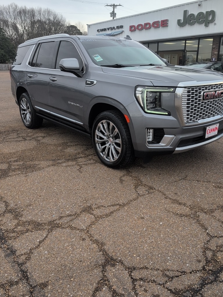 2021 GMC Yukon Denali's photo