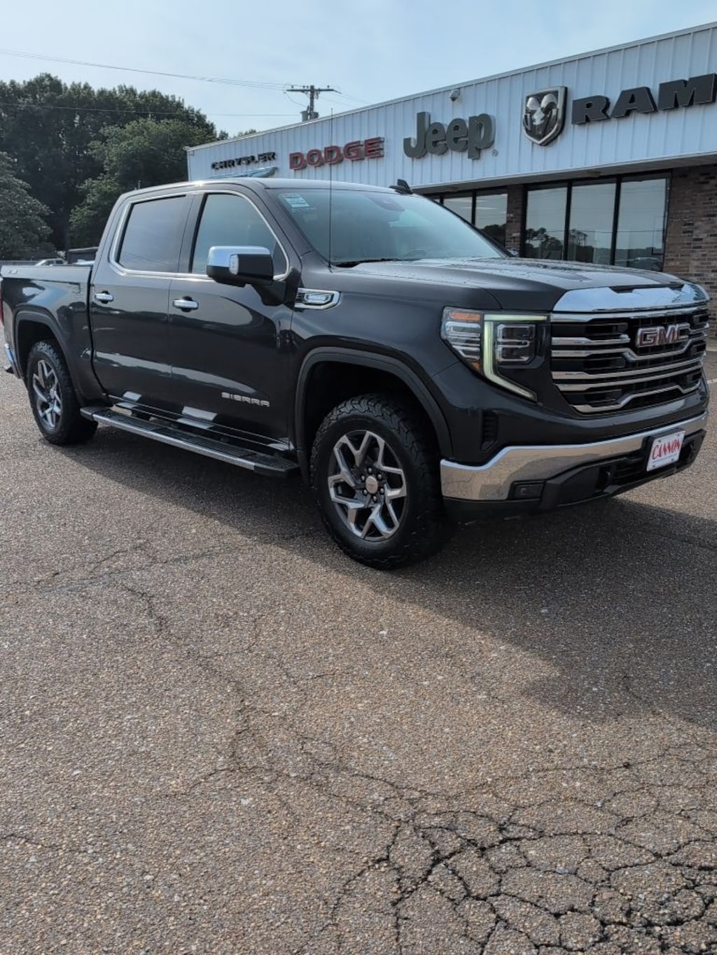 Used 2023 GMC Sierra 1500 SLT Truck Crew Cab