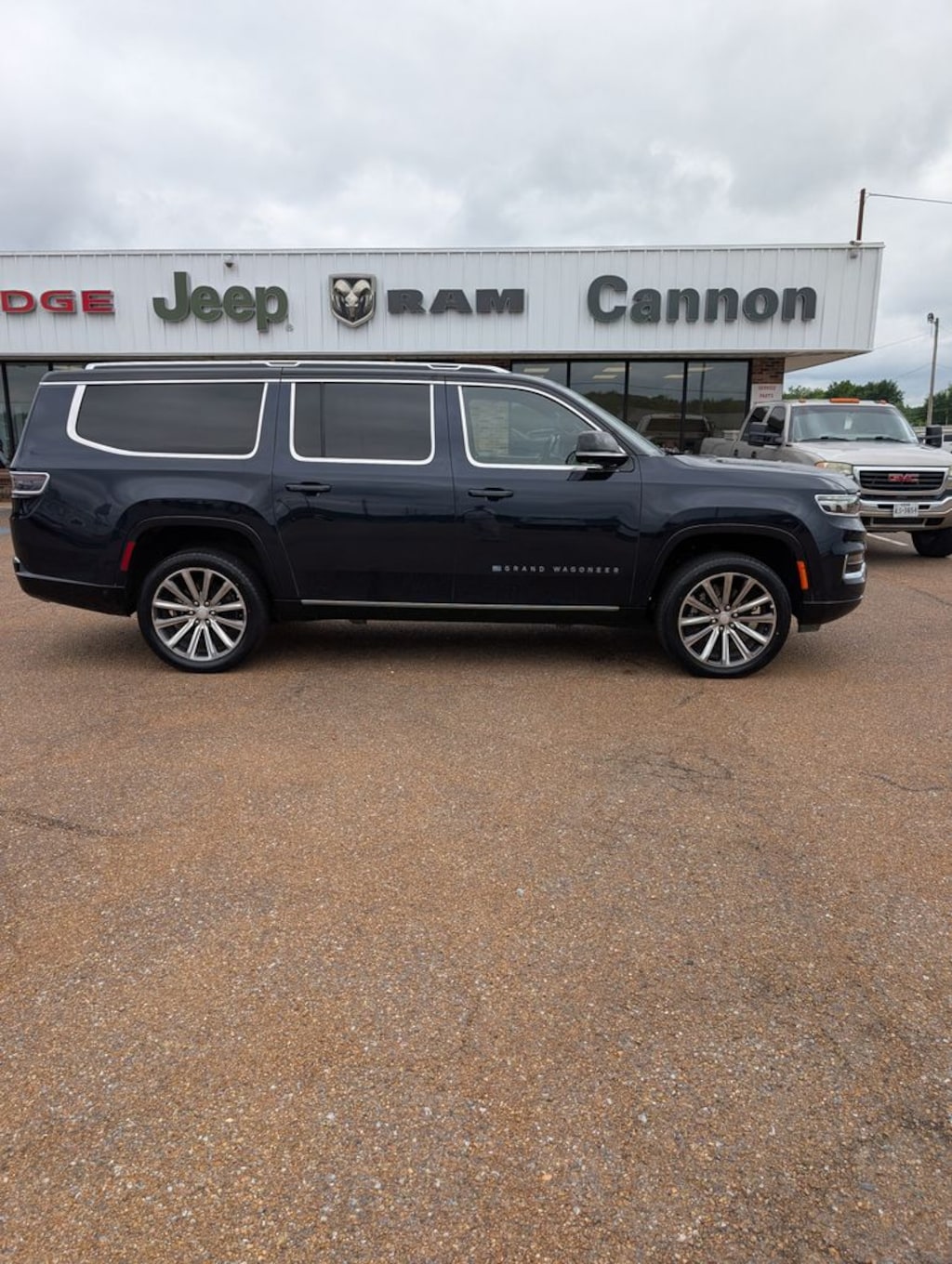 Used 2023 Jeep Grand Wagoneer L Series II SUV