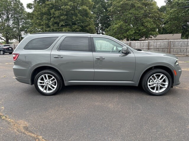 2022 Dodge Durango GT Plus photo 3