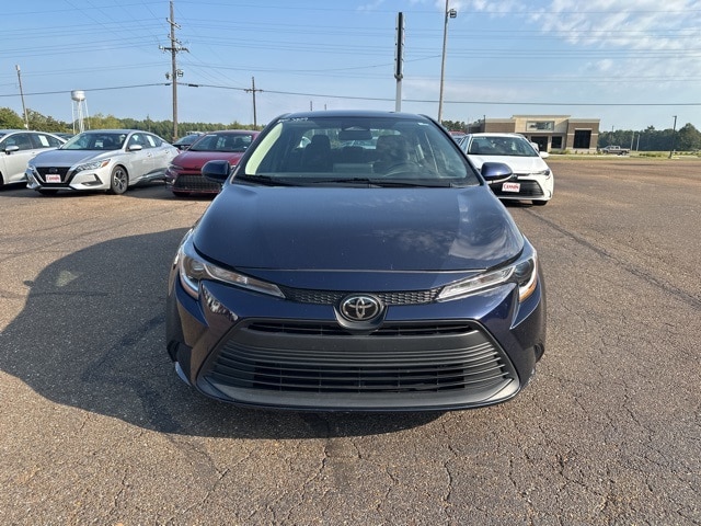 Used 2024 Toyota Corolla LE with VIN 5YFB4MDE9RP120165 for sale in Senatobia, MS