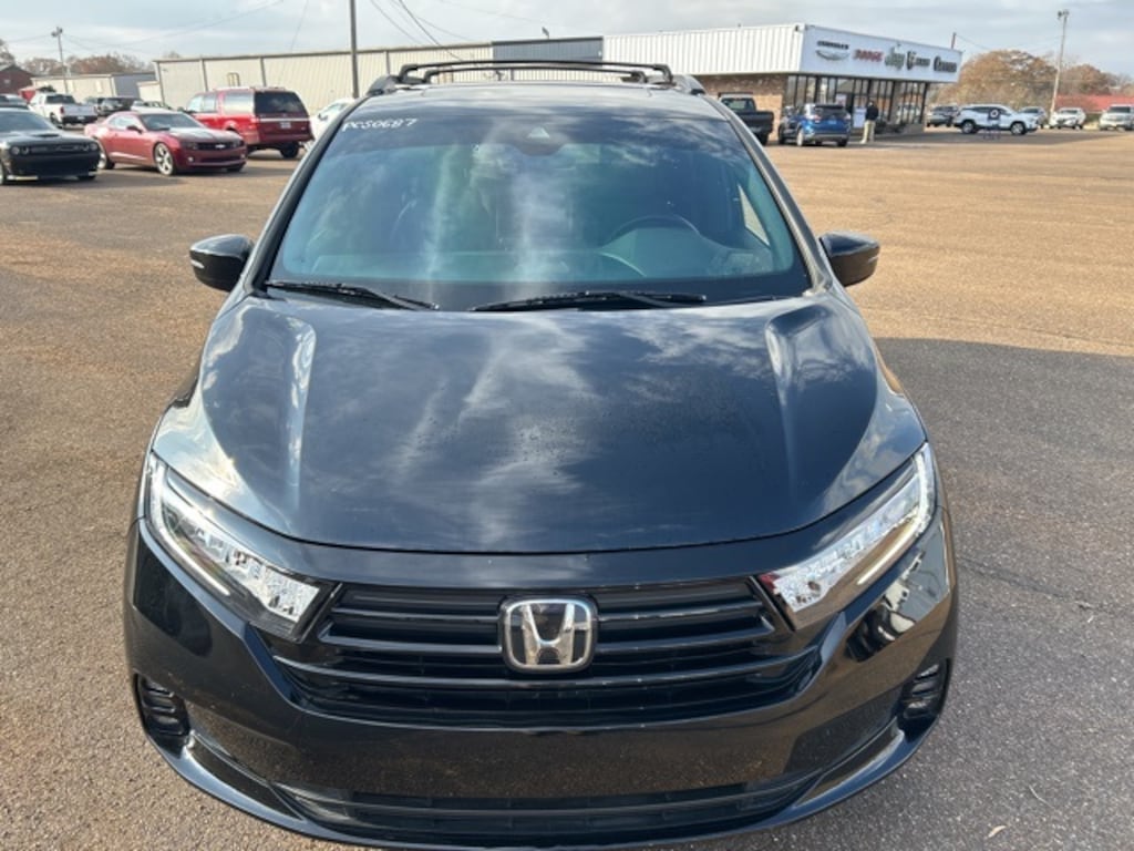 Used 2024 Honda Odyssey Sport Van