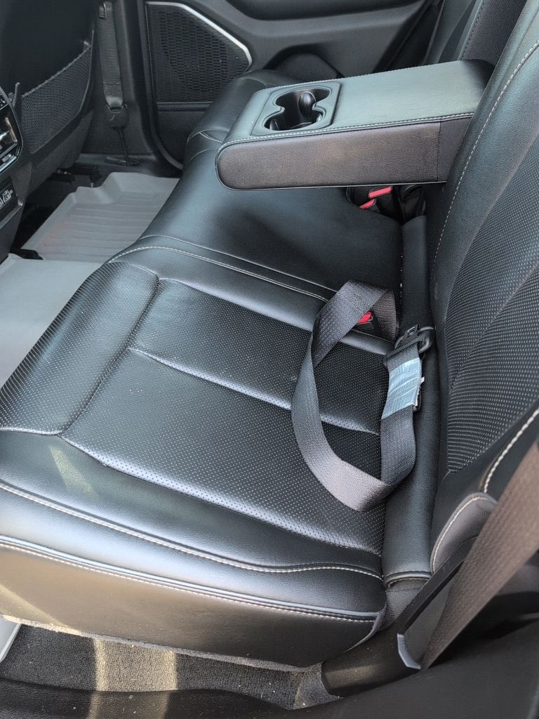 2024 Jeep Grand Cherokee Overland - Photo 12
