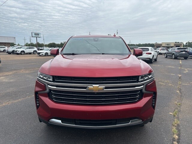 2021 Chevrolet Tahoe LT photo 2