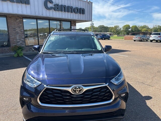 2021 Toyota Highlander Limited photo 3