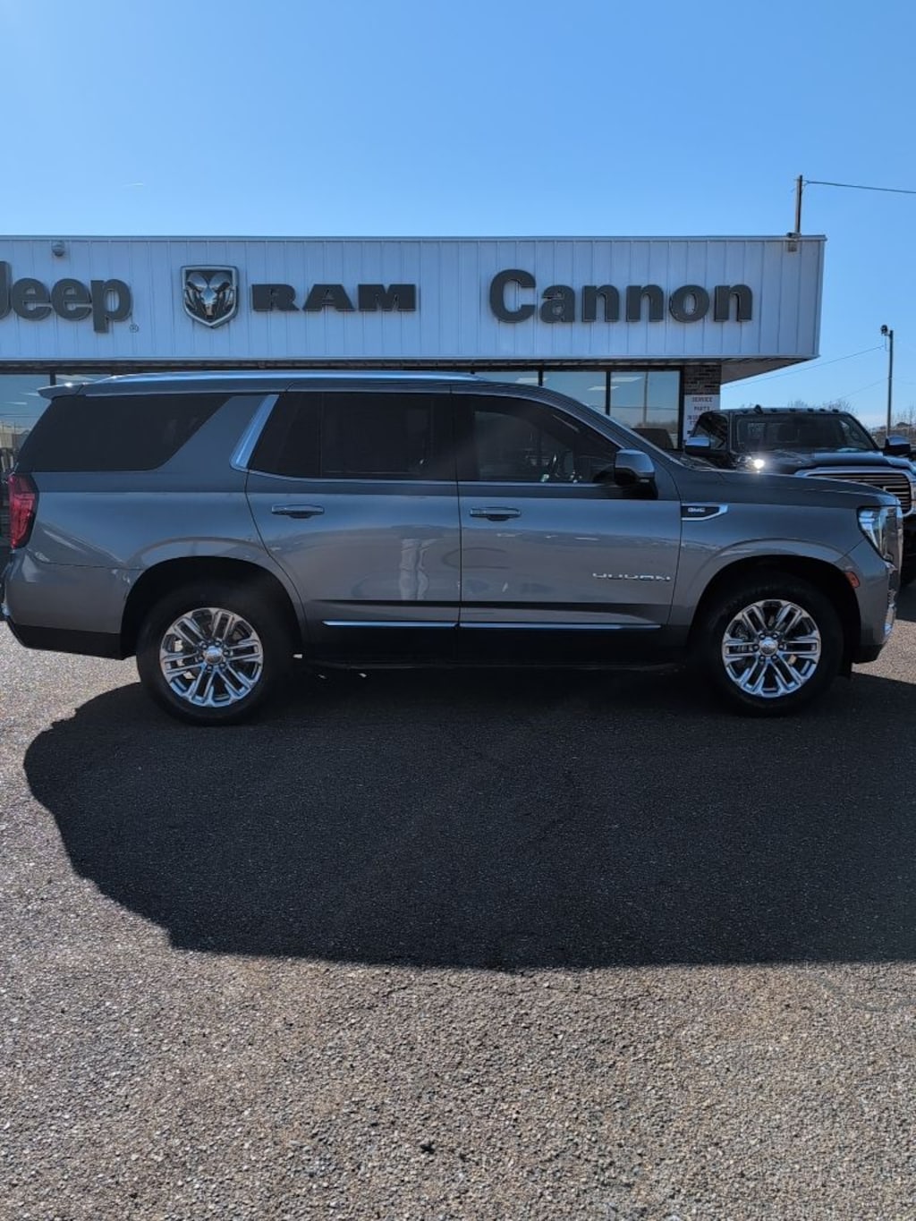 Used 2021 GMC Yukon SLT SUV