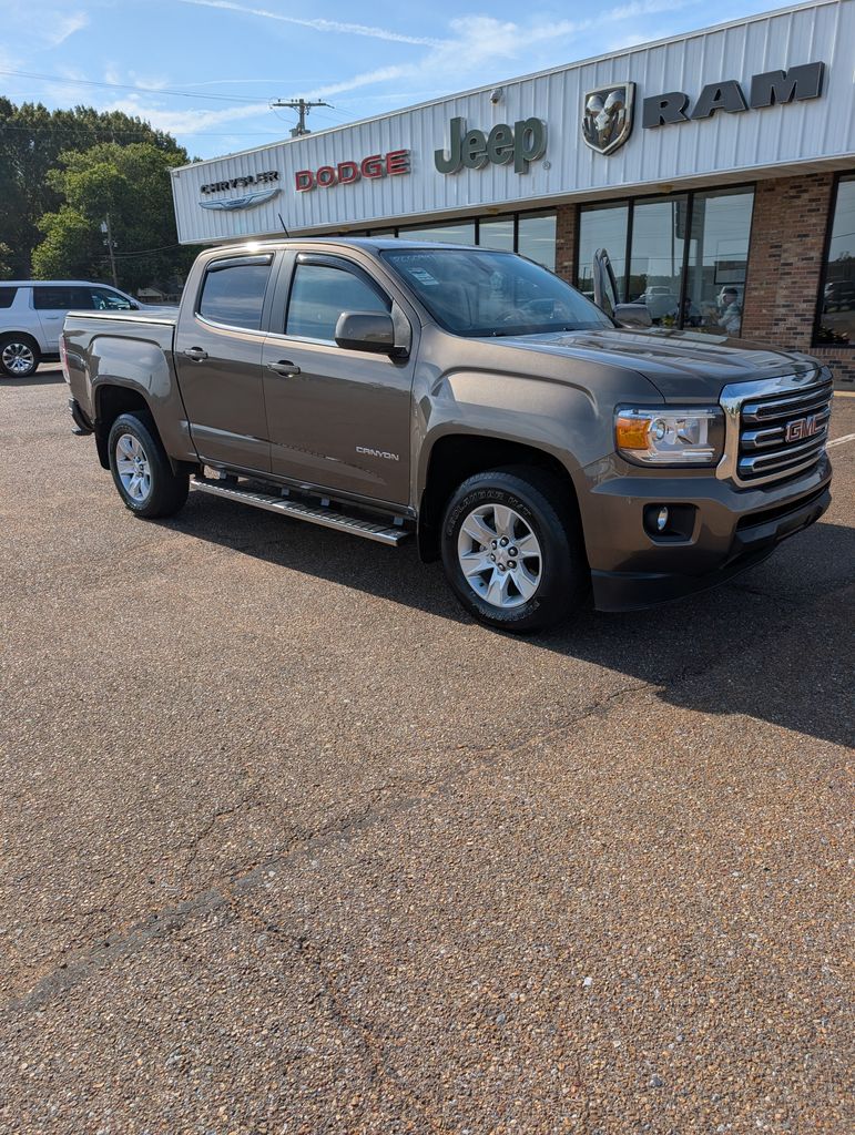 2015 GMC Canyon 2WD SLE Crew Cab Short Box's photo