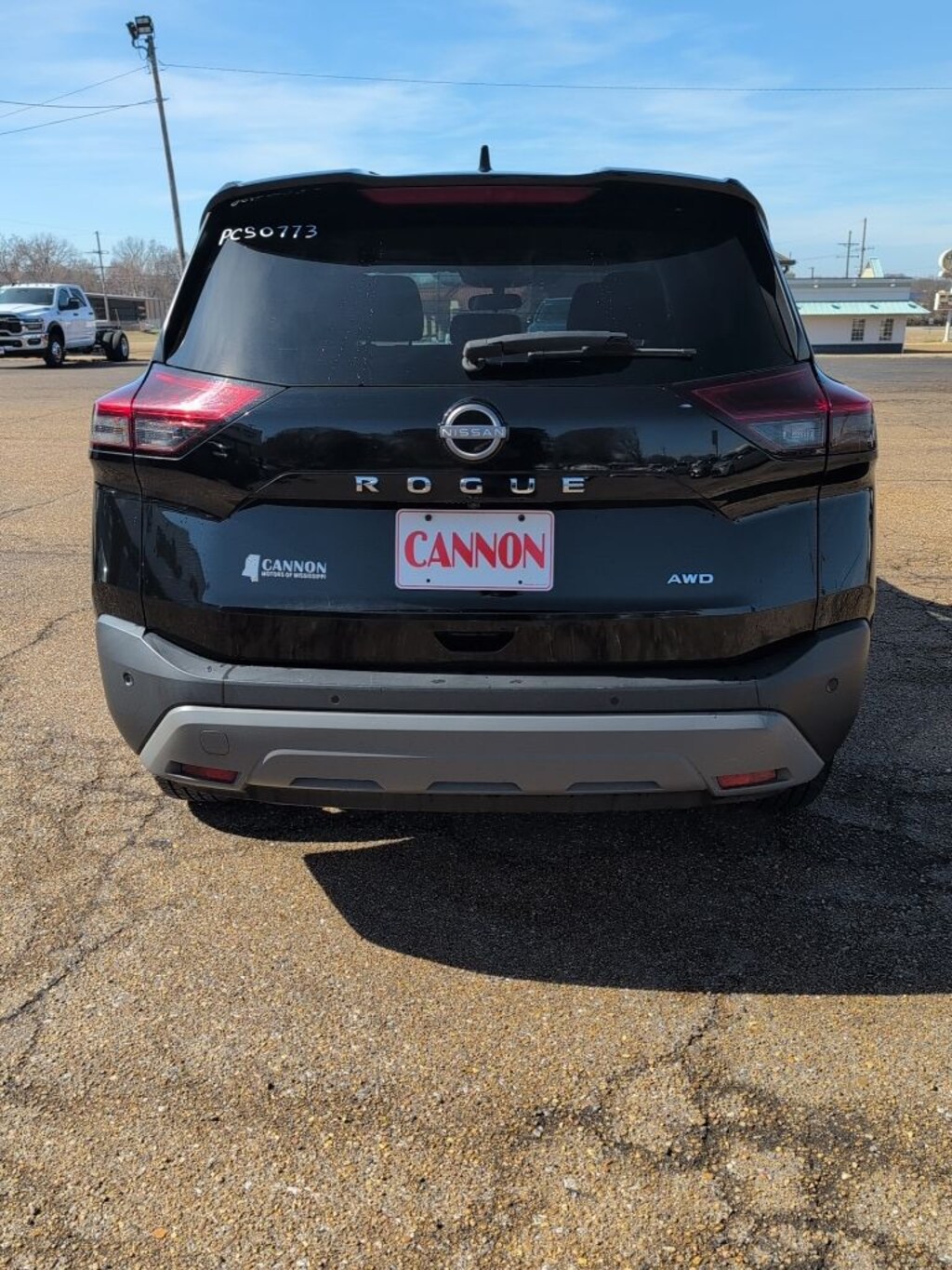 Used 2023 Nissan Rogue S SUV