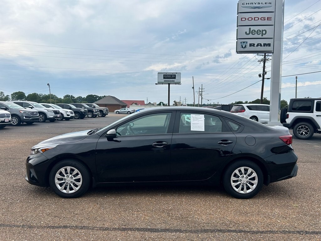 Used 2024 Kia Forte LX with VIN 3KPF24AD2RE711412 for sale in Pascagoula, MS