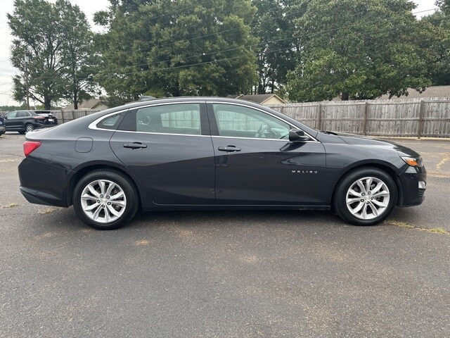 2023 Chevrolet Malibu 1LT photo 4