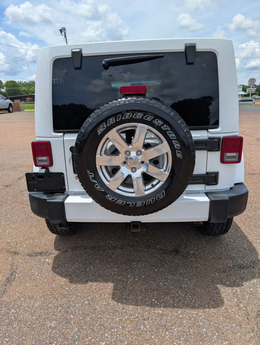 Used 2016 Jeep Wrangler JK Unlimited Sahara 4x4 SUV